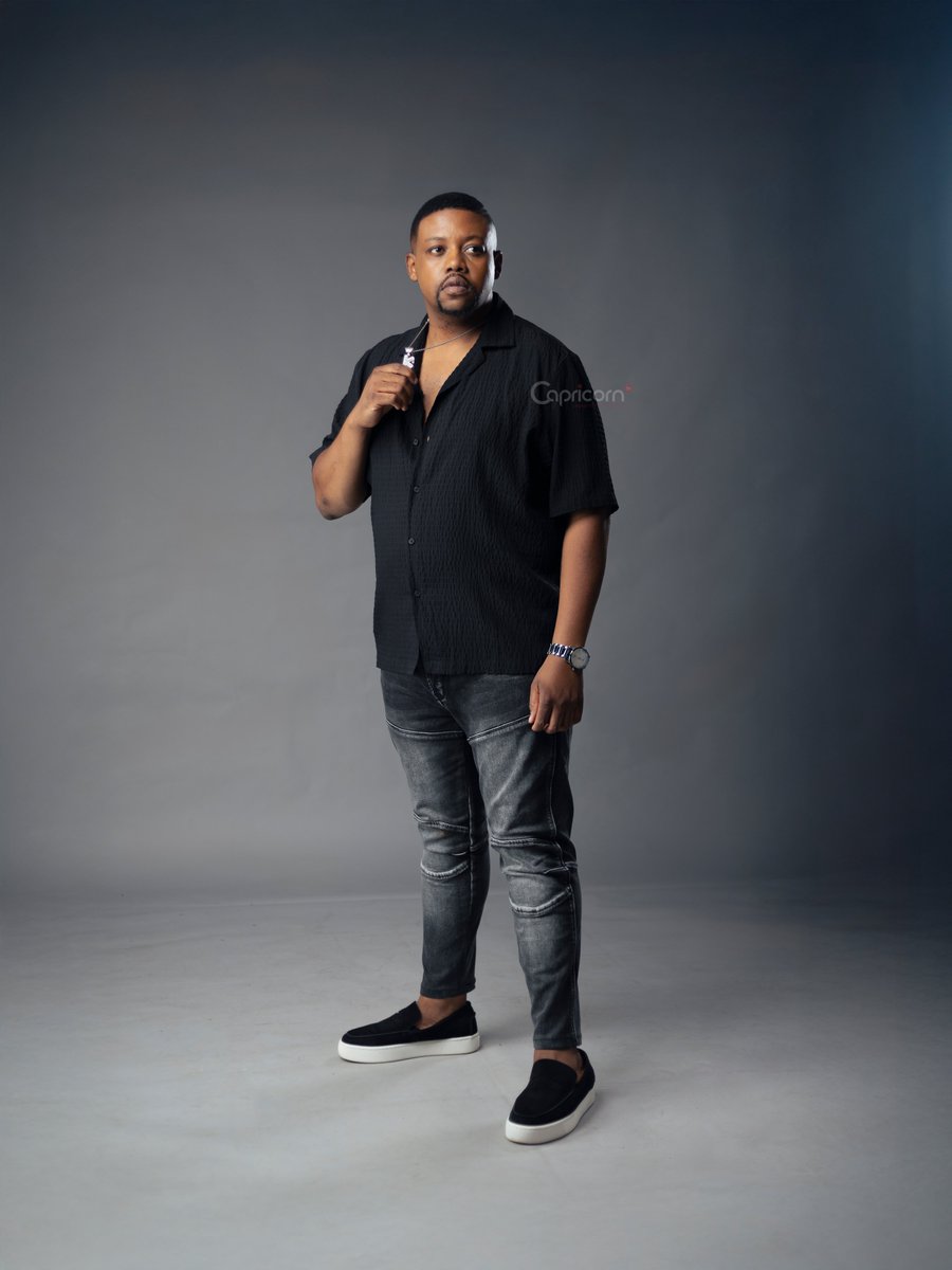 CapricornFM's tweet photo. The switch up is on the #CapricornAdventure with @KingBash_Ent, allow him to switch up your afternoon with good music and sweet conversations. 

ON AIR | @ItuSebola_ joins him to deliver your @CapricornFMNews updates. https://t.co/FF1i50nNCf