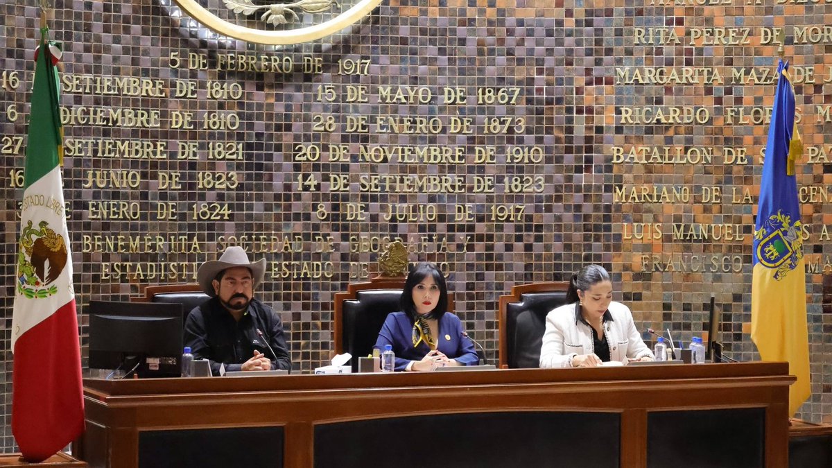 DEPACHECOS's tweet image. El madruguete que no fue: traiciones, cálculos y fracturas en el Congreso de Jalisco

mesaderedaccion.com/el-madruguete-…

#ReformaPoderJudicial #CongresoDeJalisco #JoseLuisTostado #Morena