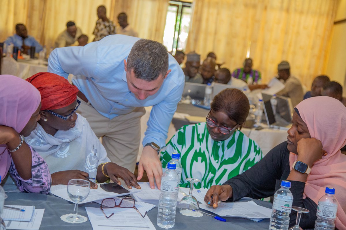 NHRCGambia's tweet photo. Day 2 of the capacity building for officials of NHRC, @MofeaGambia @MohGambia @MobseTheGambia and @Gambia_MOJ.
Today's session focuses on case studies to enable participants examine how the national budget can be effectively utilised for the realisation of ESCR.
#ESCR https://t.co/ksGBbm5Epf