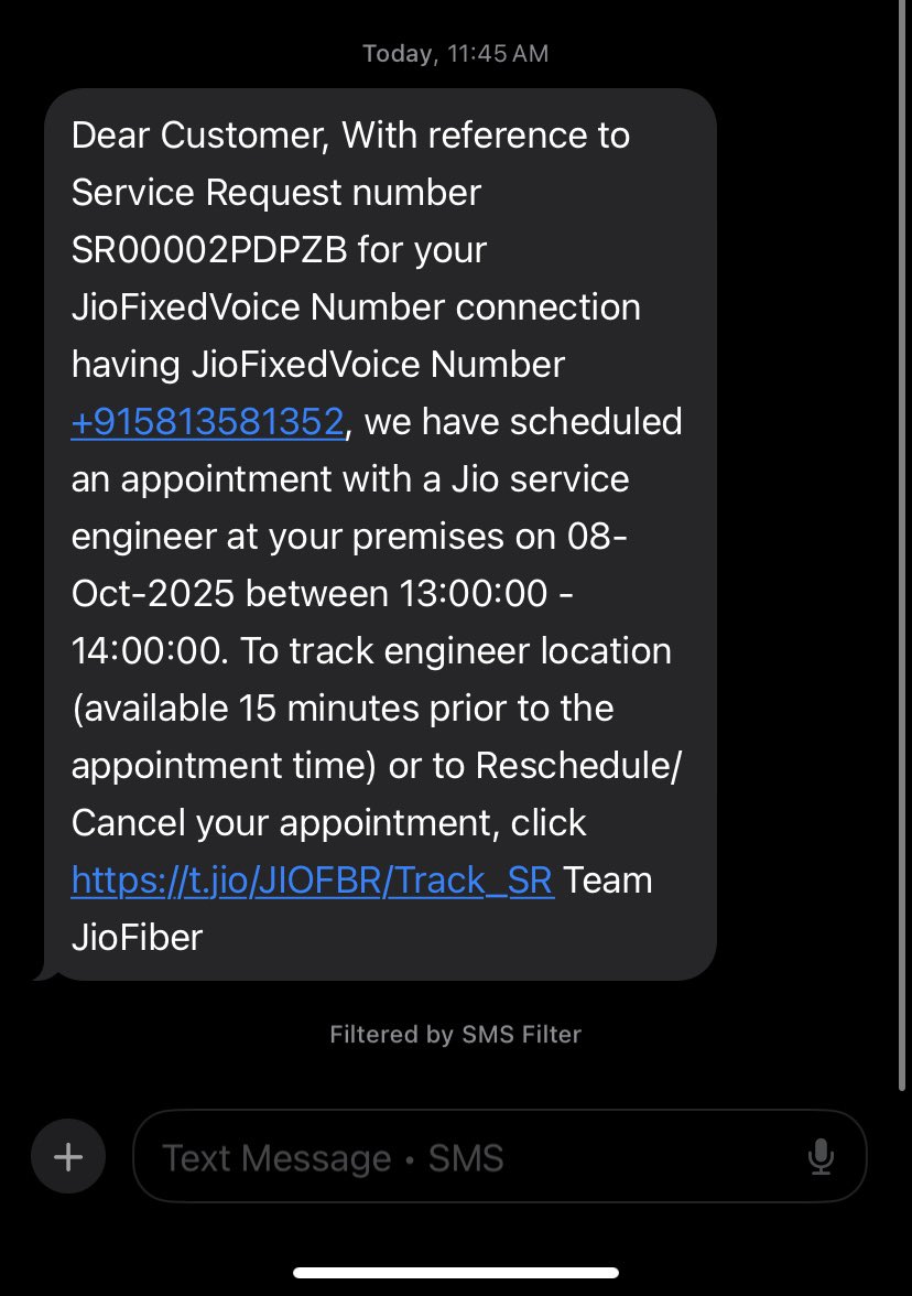 mr__mohit07's tweet photo. @JioCare This is pathetic service. My JioFiber has been dead since 5th October. I’ve complained on the app, called customer care 10+ times, and every time I hear the same lie-“engineer will be appointed soon.” It’s 8th October now and still NOTHING! My plan days are just wasting. https://t.co/hOfz3AztvE