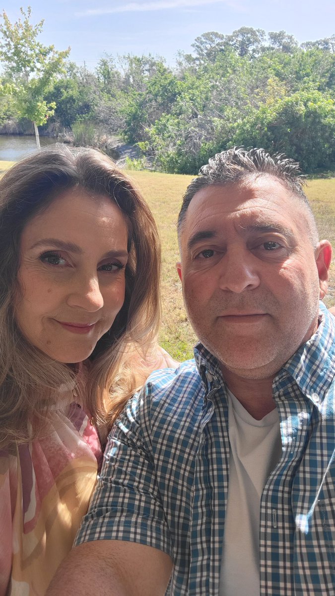 Happy anniversary to us! 9 years ago everything changed. 

After dating for 4 years, 3,254 miles apart on opposite coasts, God saw fit to bring everything together as I flew to Boston for the last time to pick her up and drive back to Portland.

What a crazy, amazing,