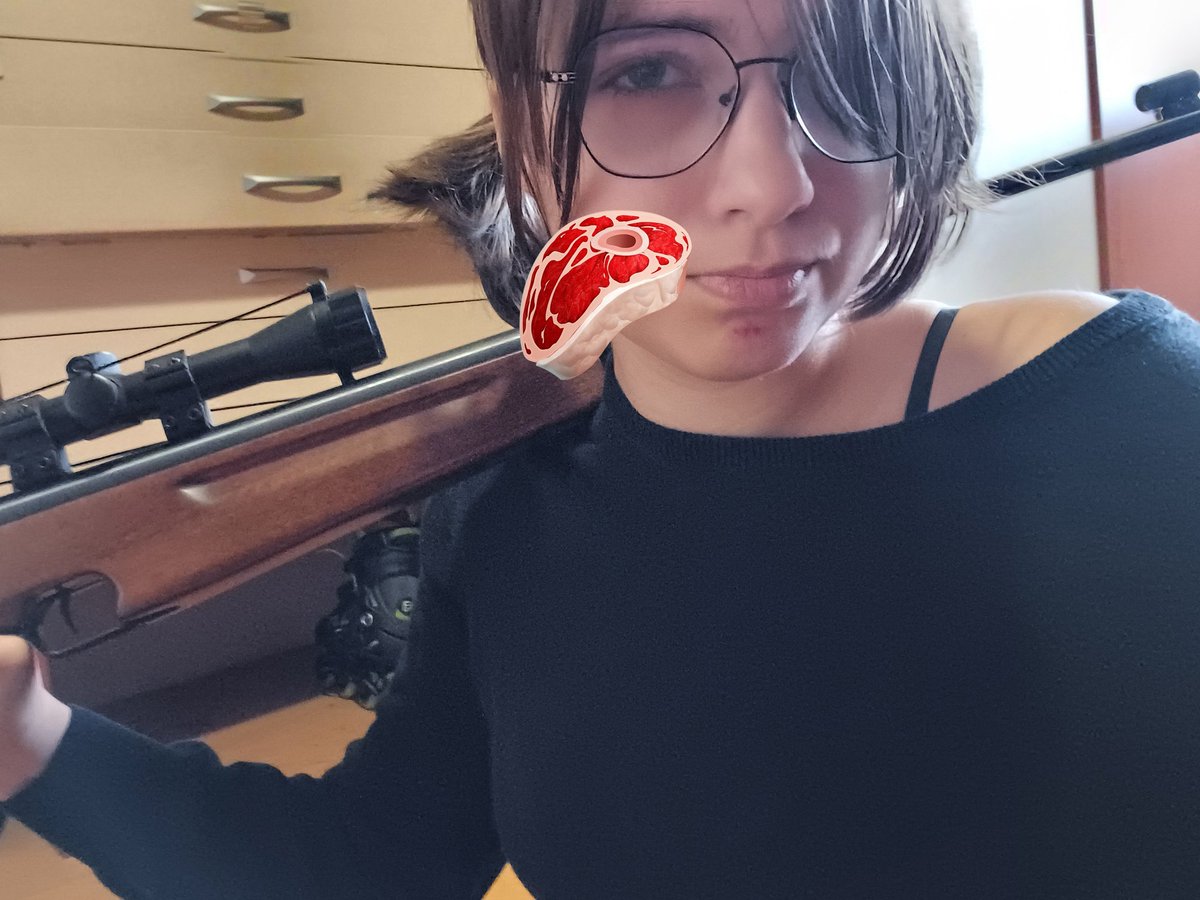 cruc1fied_d's tweet photo. Watch me brutally kill myself https://t.co/fEJHXxtDnL
