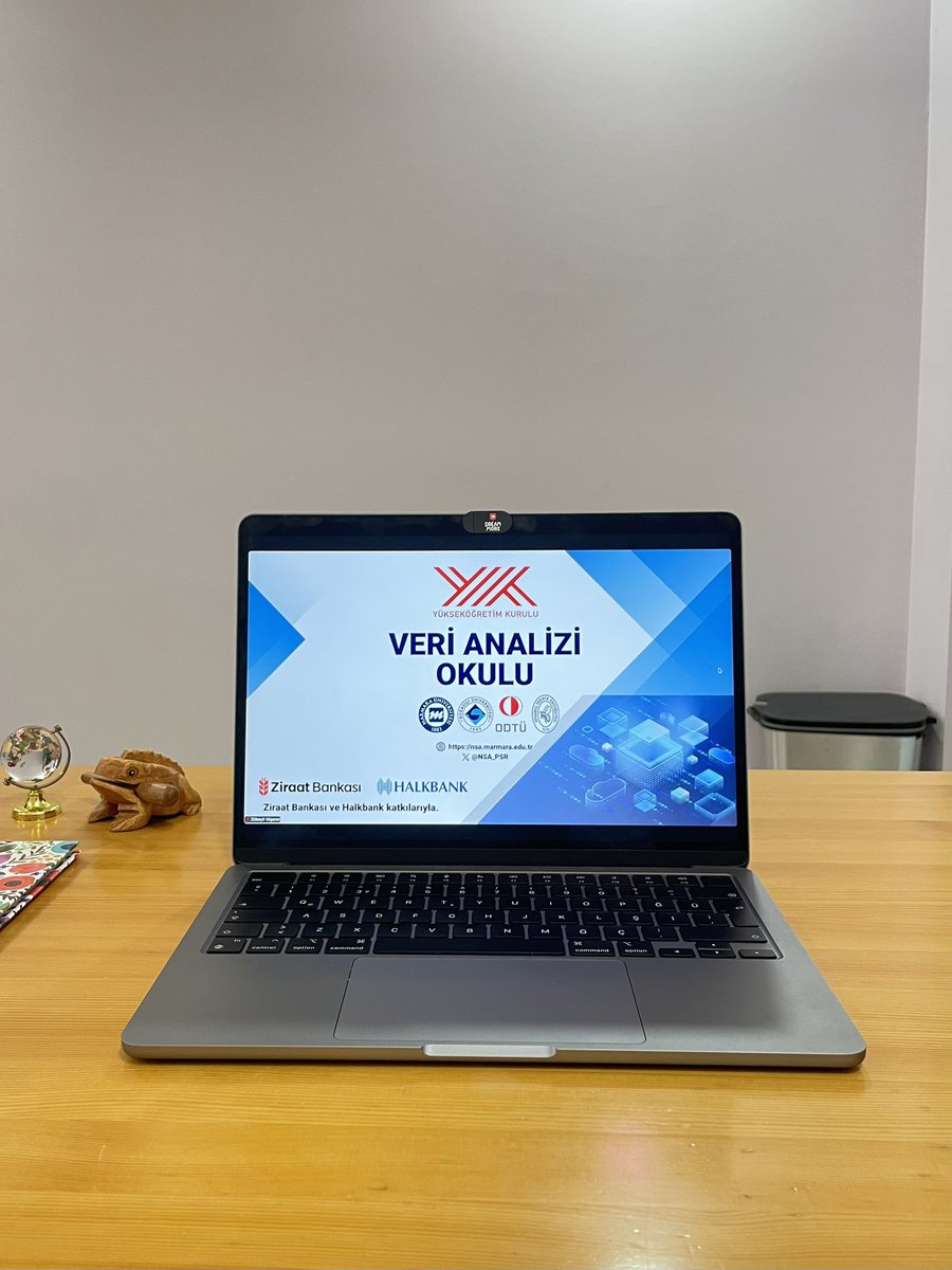 rmys_'s tweet photo. Veri analizi okulunun ilk dersi başladı. Uzun zaman sonra bir şeyler öğrenecek olmanın heyecanı var üzerimde :) 
@NSA_PSR https://t.co/PTD9nJXKbm