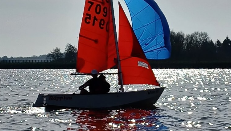 Huge congratulations to Barnt Green Sailing Club Members  Steve and Harry Cumley for their superb performance at the Mirror Inland Championship!

#BarntGreenSC #MirrorClass #DinghyLife #westmidlandssailing #sailinguk #dinghyracinguk