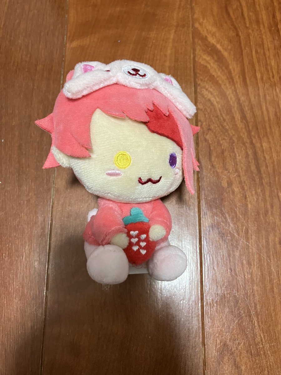 m8_t1m's tweet photo. 譲）   莉犬くん  ぬいぐるみ

求）   定価➕送料（PayPay）
郵送📮でお送りします
バラ売り⭕️です！！！
値下げ要相談です！

お気軽にお声がけください🙇🏻‍♀️
 #すとぷりグッズ譲渡  #すとぷりグッズ無限回収  #すとぷりグッズ買取  #すとぷりグッズ  #すとぷりグッズ回収 https://t.co/wnH3JKujBi