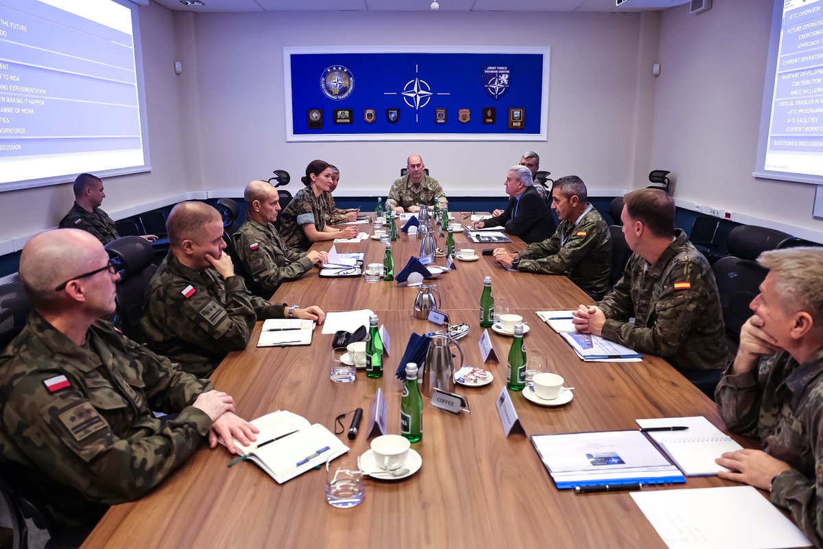 Today, MGEN Juan Jose Soto Rodriguez, Deputy Chief of Staff for Multi-Domain Force Development at <a href="/NATO_ACT/">NATO ACT</a>, visited <a href="/NATO_JFTC/">NATO Joint Force Training Centre</a>. He met with the Centre's Commander, MGEN Bogdan Rycerski, and his key staff to discuss the Centre’s capabilities and upcoming challenges.
#WeAreNATO