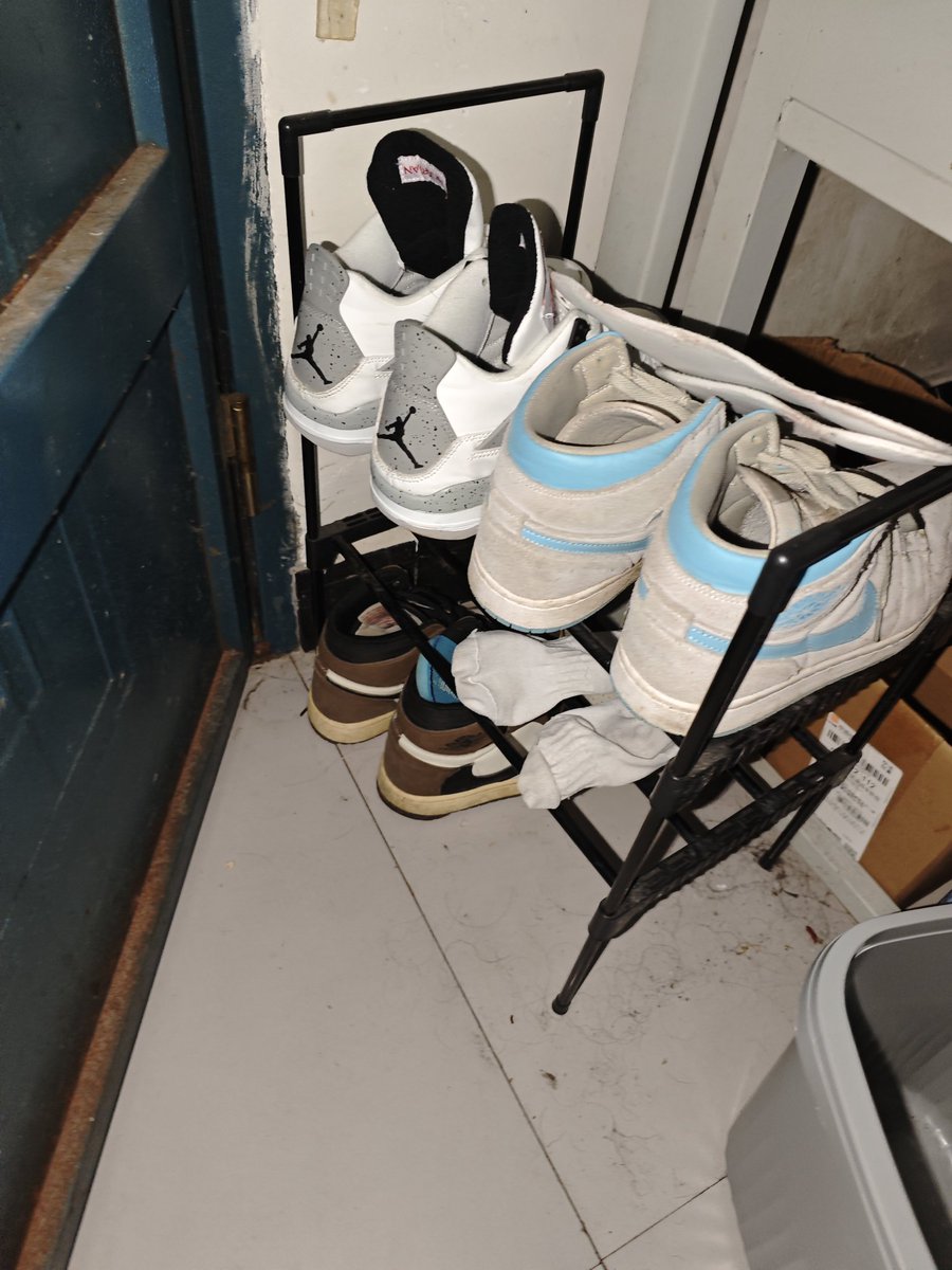 扫楼日记 #白袜 #体育生 #原味 #直男原味 #球鞋