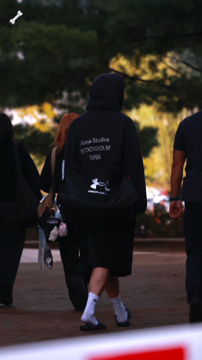 Boneee29's tweet image. 251008

#JOHNNY
#쟈니