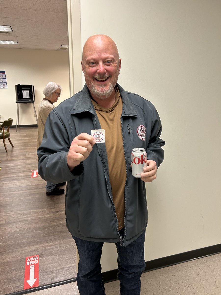 ClintonCOBoe's tweet photo. Yesterday, 40 Clinton County voters cast their ballots early! Let's beat that record today. π
Early Voting is Open:
β° 8 AM - 5 PM
π 111 S Nelson Ave, Wilmington
Review your ballot and get info:
π https://t.co/KHLxP2gghx
#VoteEarly #ClintonCountyVotes https://t.co/jg9mWid2Bm