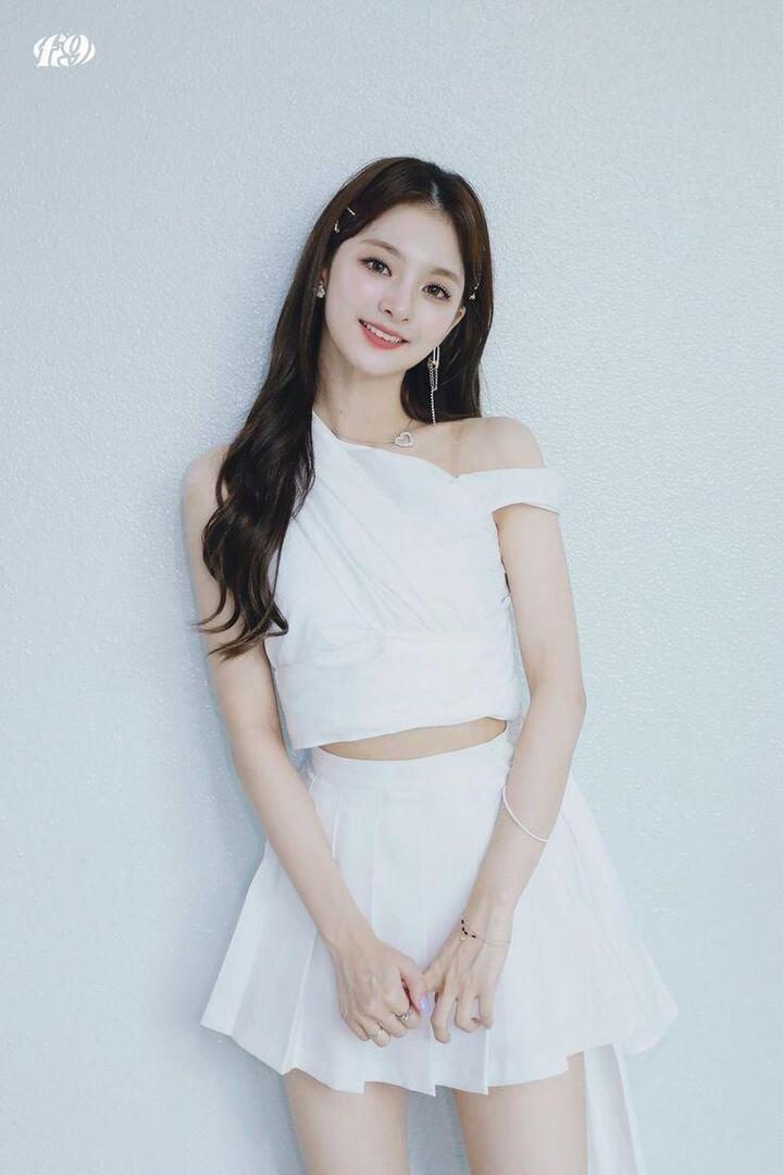 selfolssi ♤ tweet media