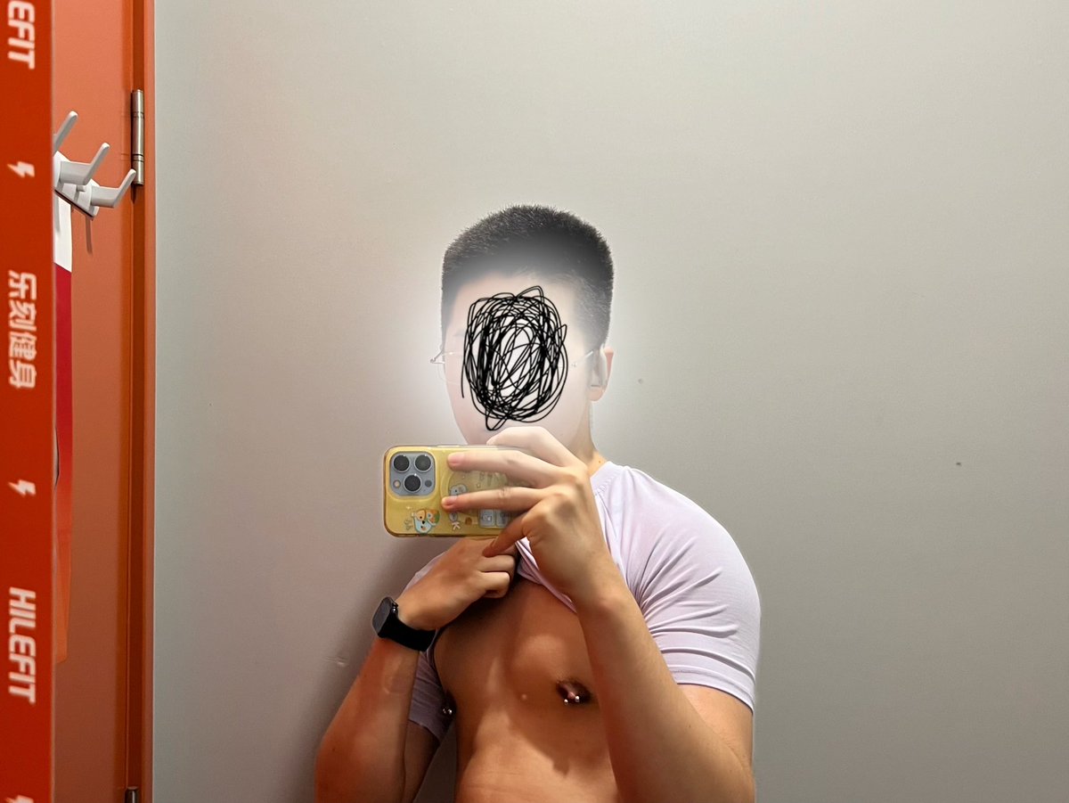 LockedRohan tweet media