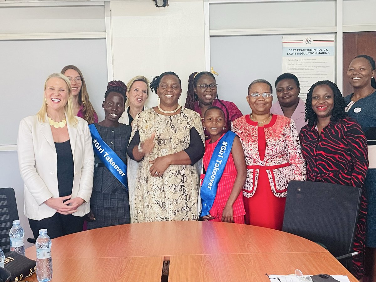Great engagement between Jane, <a href="/LisaJChesney/">Lisa Chesney</a> &amp; <a href="/MutuuzoP/">Dr. Mutuuzo Peace Regis</a> spotlighting the power of girls in leadership where:
📊 international frameworks have been localised &amp; laws in 🇺🇬 are in place to protect the rights of women &amp; girls and to empower them to lead.

#GirlsTakeover
