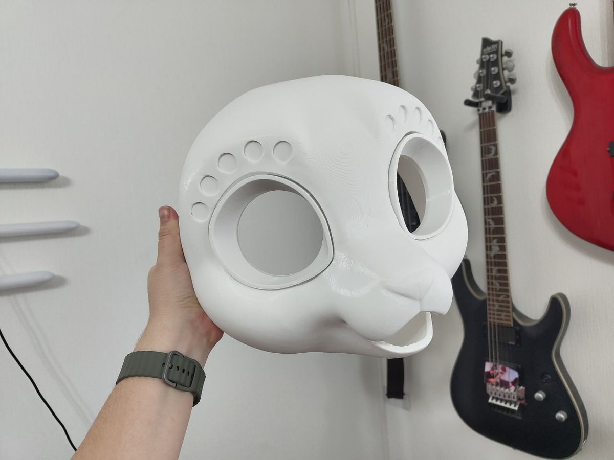 CFerretCraft's tweet image. Fursuit base for sale! $60 + shipping 👾 

#furry #fursuit #fursuitbase #fursuitforsale