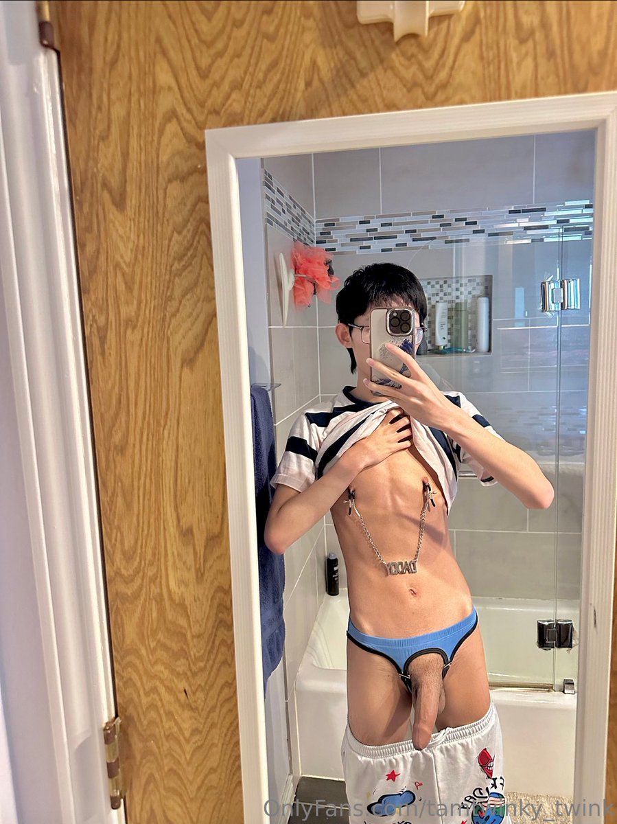 TamTwinky_Twink's tweet photo. Dâm https://t.co/e8n92yQcZh