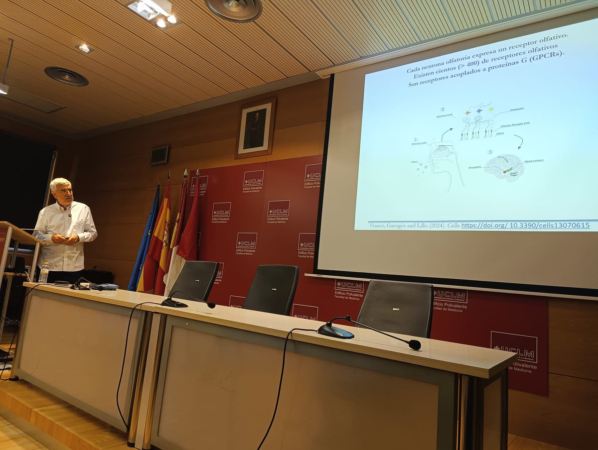 MedicinaCR_UCLM (@medicinacr_uclm) on Twitter photo Hoy hemos tenido la suerte de tener en nuestra Facultad a Rafael Franco <a href="/UniBarcelona/">Universitat de Barcelona</a> impartiendo una conferencia sobre los receptores olfativos y todos los misterios que a día de hoy siguen albergando
<a href="/uclm_es/">Universidad de Castilla-La Mancha</a> <a href="/UCLMdivulga/">UCLMdivulga</a> Hoy hemos tenido la suerte de tener en nuestra Facultad a Rafael Franco <a href="/UniBarcelona/">Universitat de Barcelona</a> impartiendo una conferencia sobre los receptores olfativos y todos los misterios que a día de hoy siguen albergando
<a href="/uclm_es/">Universidad de Castilla-La Mancha</a> <a href="/UCLMdivulga/">UCLMdivulga</a>