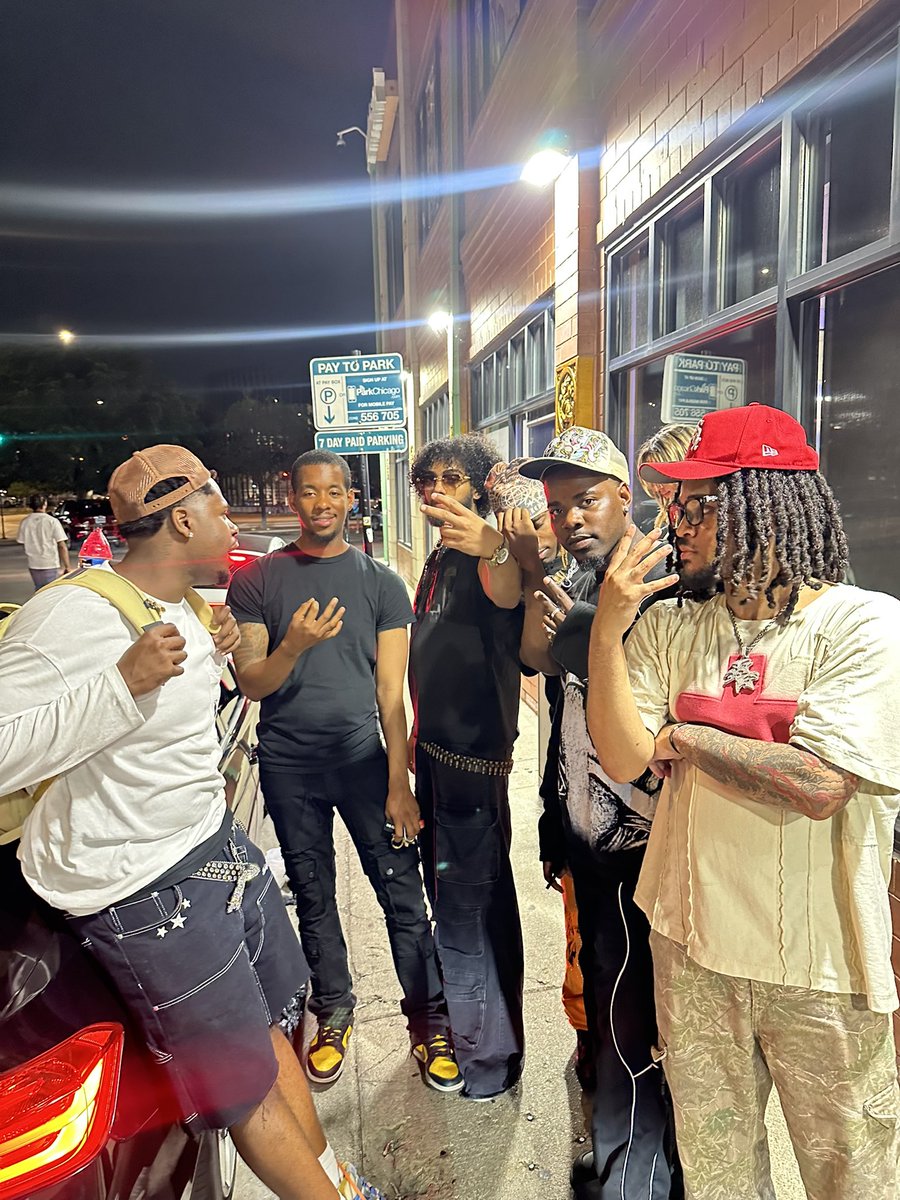 famousjay3x's tweet photo. #idk #justposting https://t.co/kQ5Y97dSMi