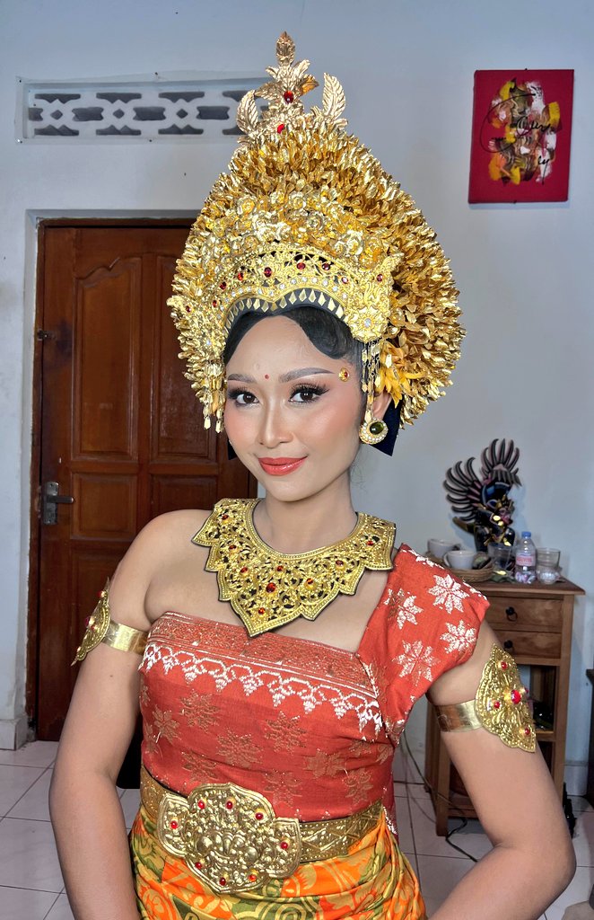 Oppa, aku duluan ya <a href="/SJofficial/">SUPER JUNIOR</a> 💙