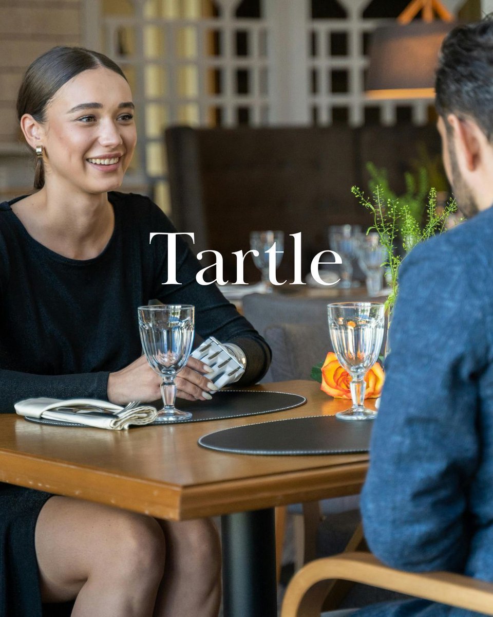 InkhornEdits's tweet image. Tartle, verb
Scottish

hesitation when trying to remember someone’s name

In a sentence: I’ll bet you two beers that she’s going to tartle when she tries to introduce him!

#WednesdayWordOfTheWeek #Vocabulary #Words #InkhornEditor