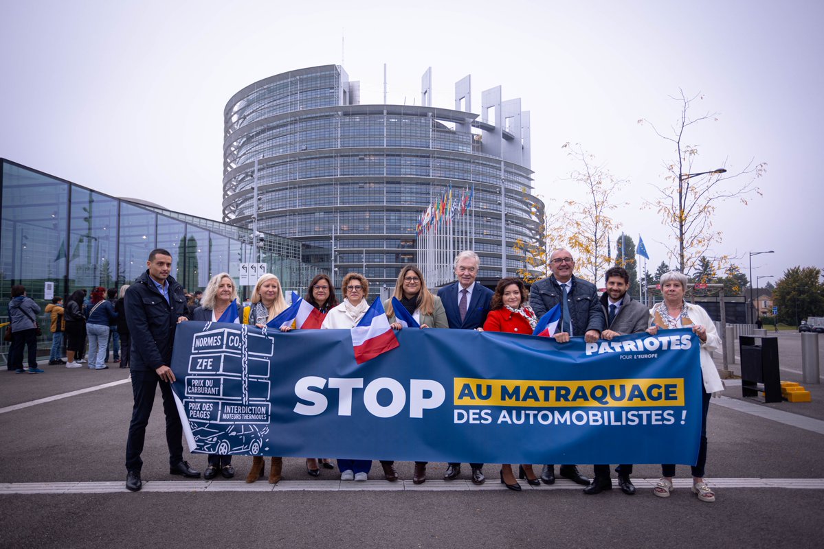 GillesPennelle's tweet image. Avec mes collègues députés du groupe @PatriotesEurope, nous défendons au Parlement européen les automobilistes face à l'idéologie de la décroissance inspirée par les Khmers verts. #PfE
