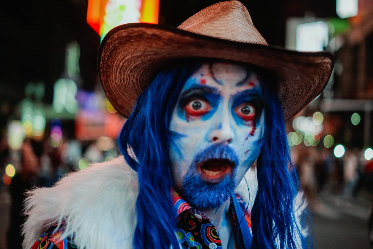 Space Dance……10/18/25

#nyc #IndieArtist #popmusic #spacepop #electronicmusic #newmusic