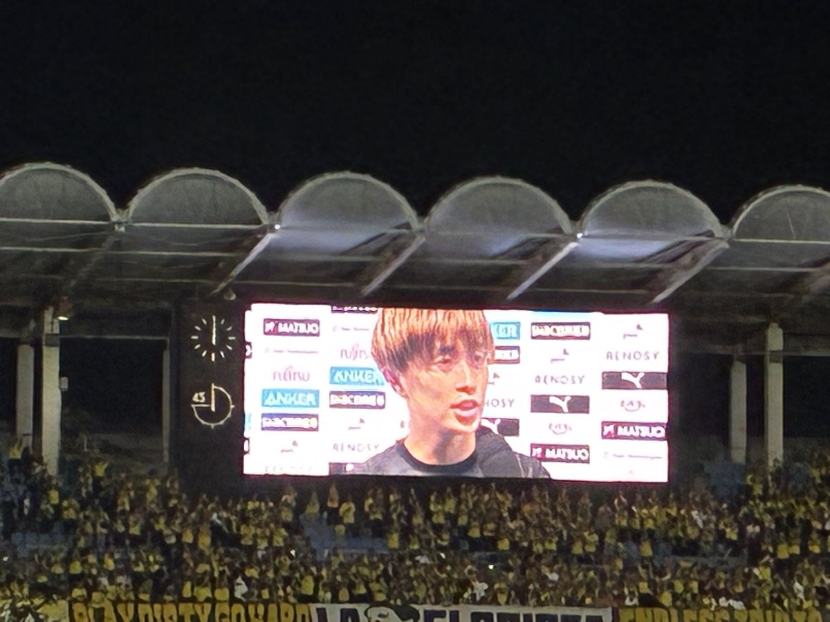 scratch_16jp's tweet image. 山本選手の先制点は大きい1点でした🐬
#川崎フロンターレ