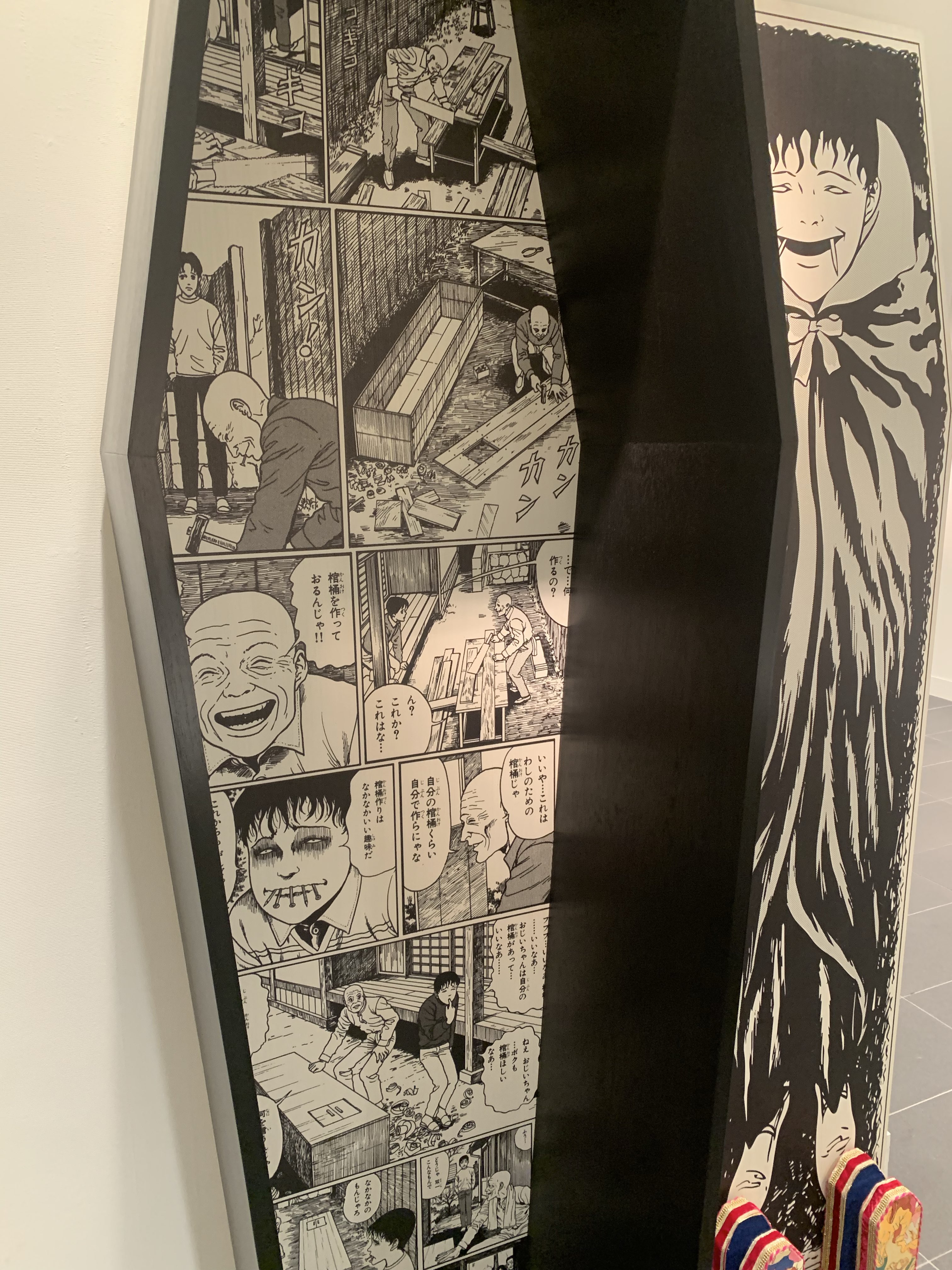 伊藤潤二　×GRAVE TOKYO　双一　棺桶ウォレット　伊勢丹限定 伊藤潤二 ×GRAVE TOKYO 双一 棺桶ウォレット 伊勢丹限定 伊藤潤二 on X: