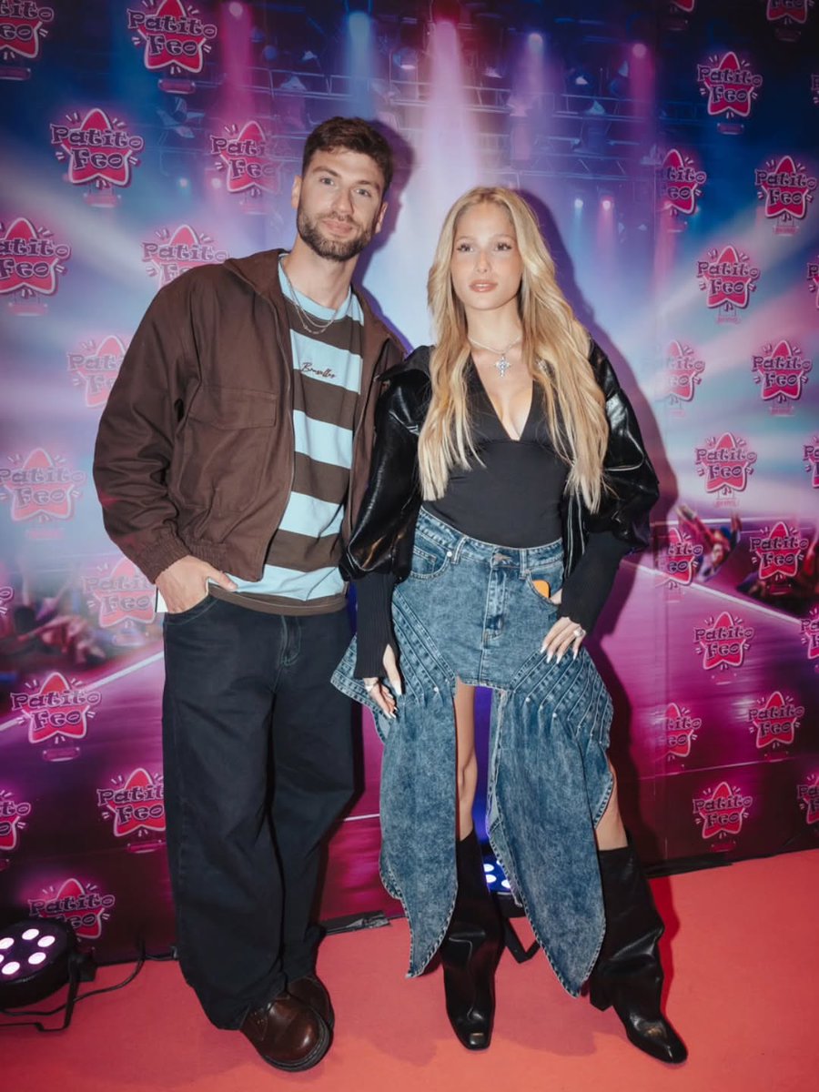 Aguante esta real amistad donde no necesitan colgarse de vos.

 #OnlyTato