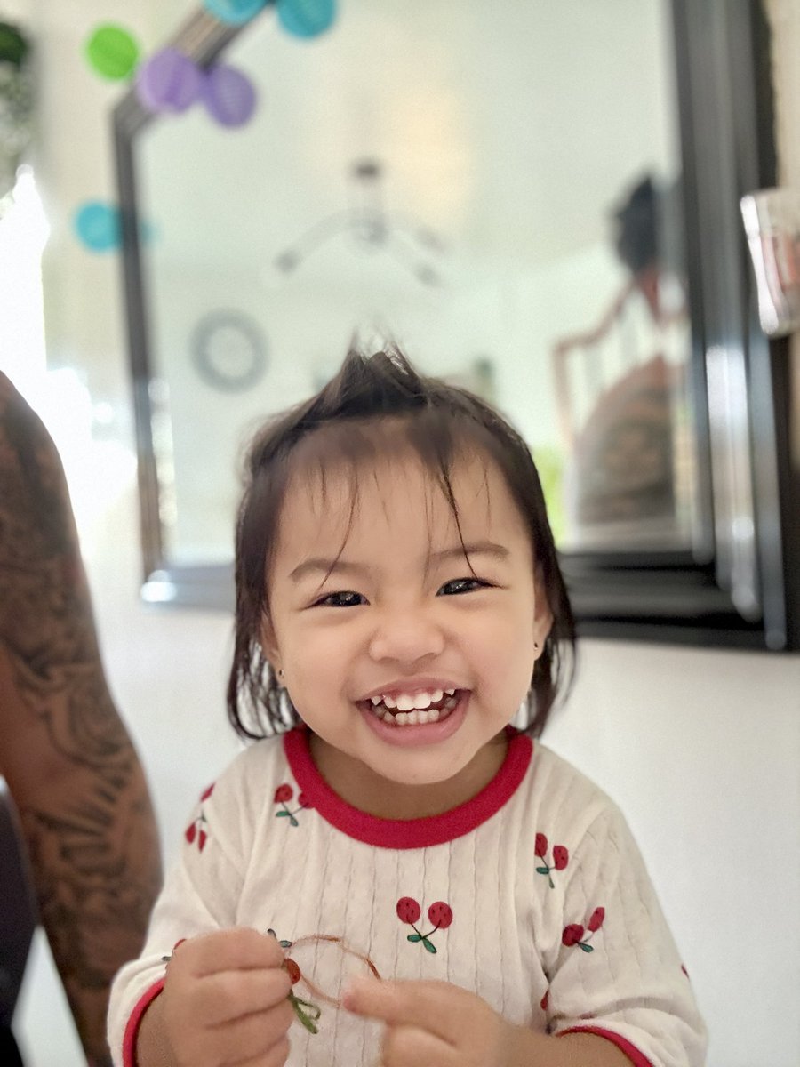 janineeosorio's tweet photo. My source of happiness ❤️❤️❤️ https://t.co/dthHPViz3w