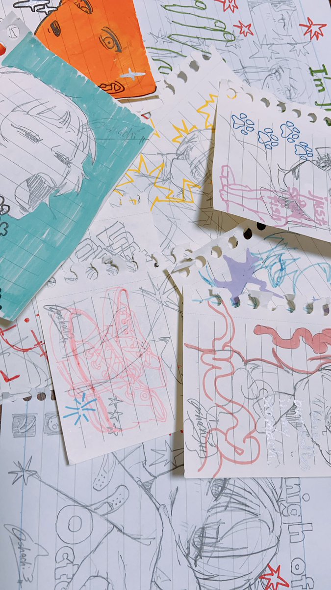 学祭でドローイングイラスト販売します！
小さいの500円
ちょっと大きいの600円です！