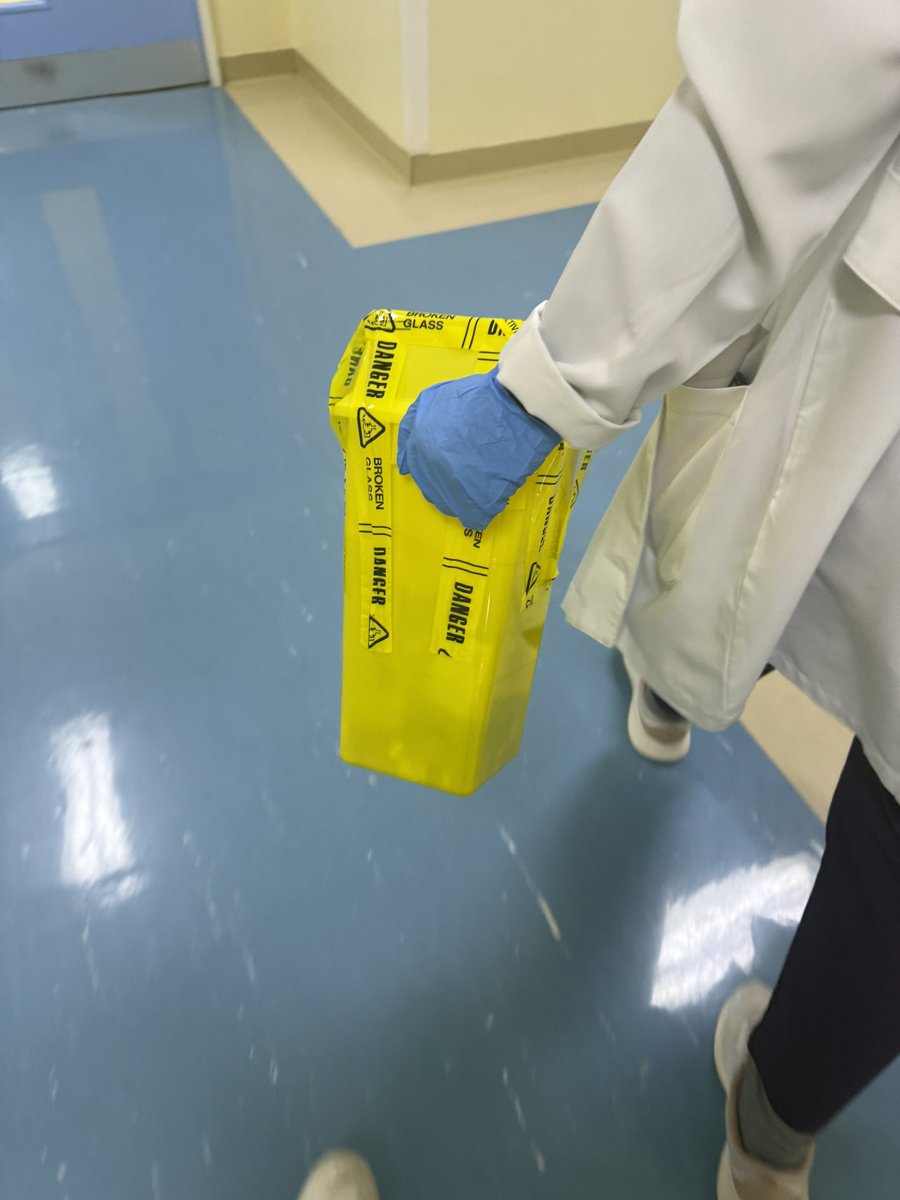 AM7phy_'s tweet image. Today is my last day in the Nuclear Medicine Department at SQUH
الحمد لله 🙌🏻
I will always be grateful for this chapter and hope it’s just the beginning of many great things ahead إن شاء الله ☢️🤍🎖️