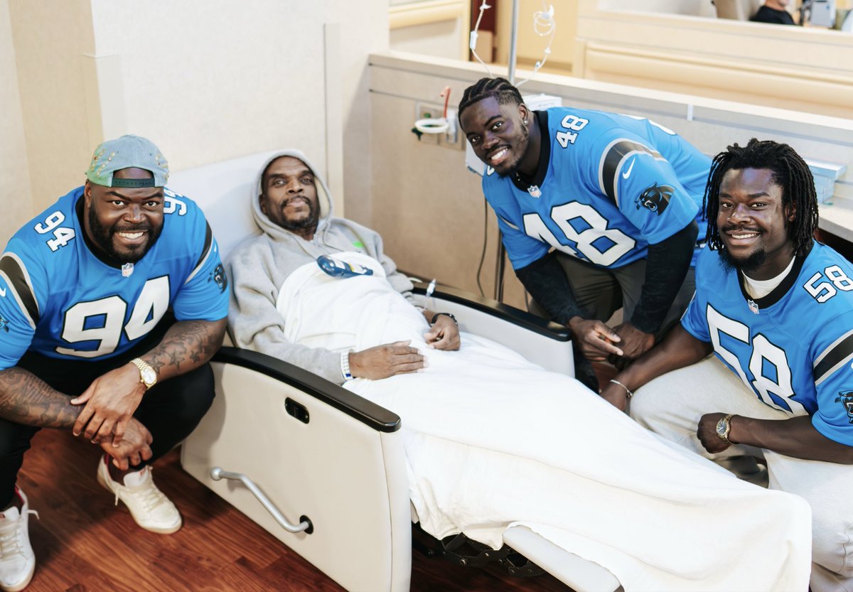 CLTure's tweet image. Bryce Young, A’Shawn Robinson, D.J. Wonnum, Thomas Incoom, and company spent some time chatting with patients at Atrium Health Levine yesterday. The NFL’s Crucial Catch campaign, which aims to fight cancer through early detection, kicks off this week. #KeepPounding