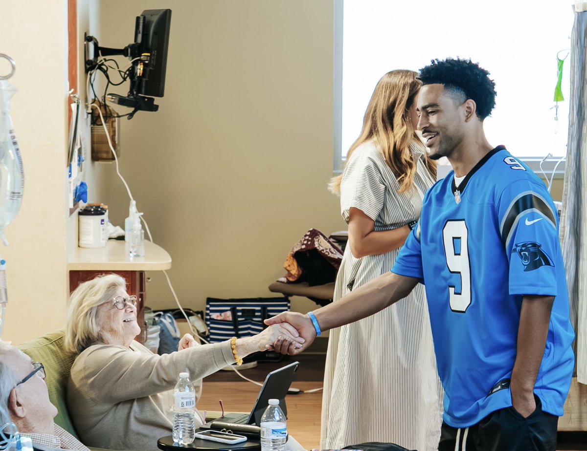 CLTure's tweet image. Bryce Young, A’Shawn Robinson, D.J. Wonnum, Thomas Incoom, and company spent some time chatting with patients at Atrium Health Levine yesterday. The NFL’s Crucial Catch campaign, which aims to fight cancer through early detection, kicks off this week. #KeepPounding