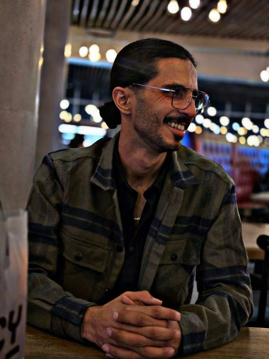 فرهاد tweet media