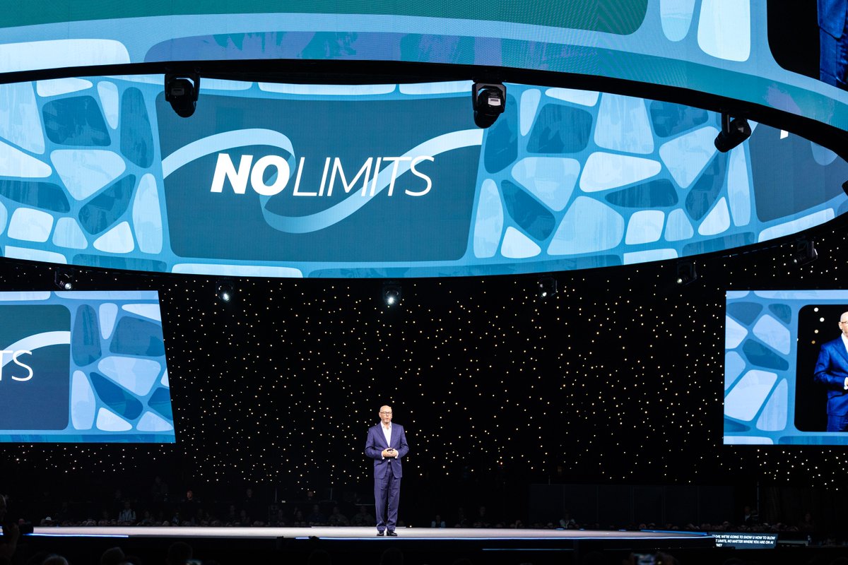 l_u_b_a's tweet image. To deliver in the cloud, @NetSuite on three pillars: the suite, industry functionality, and an extensible platform. Recapping his opening keynote from #SuiteWorld, NetSuite founder and EVP Evan Goldberg lays out why NetSuite is built for AI. 👉 social.ora.cl/6011AqLlW