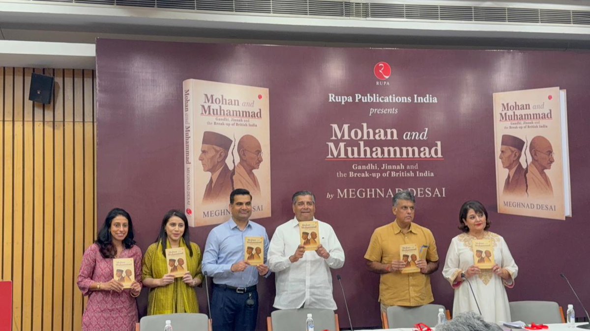Rupa_Books's tweet image. &quot;Mohan and Muhammad&quot; by Lord Meghnad Desai is finally launched! Thank you to @tca_raghavan @ManishTewari @maryashakil for gracing this memorable occasion.