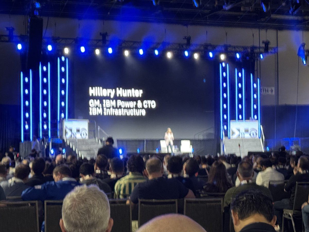 mitchellashley tweet media