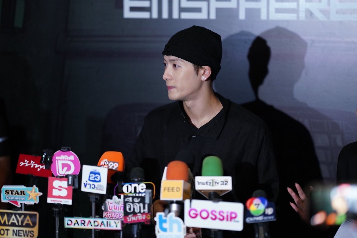 centraljwbr's tweet photo. Jackson Wang está comemorando seu evento “Under the Castle” pela primeira vez na Tailândia, no EMSPHERE..
#EMDISTRICT #EMDISTRICTHAUNTEDHALLOWEEN2025
#UTC #UNTERTHECASTLE #HAUNTEDHOUSE
#EMPORIUM #EMQUARTIER #EMSPHERE #JacksonWang @JacksonWang852 #TEAMWANG https://t.co/ZoqLzcI8MY