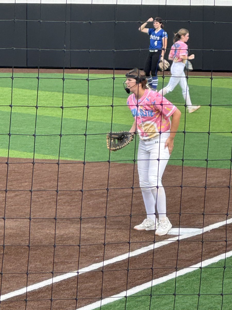 Sophia Oehms tweet media