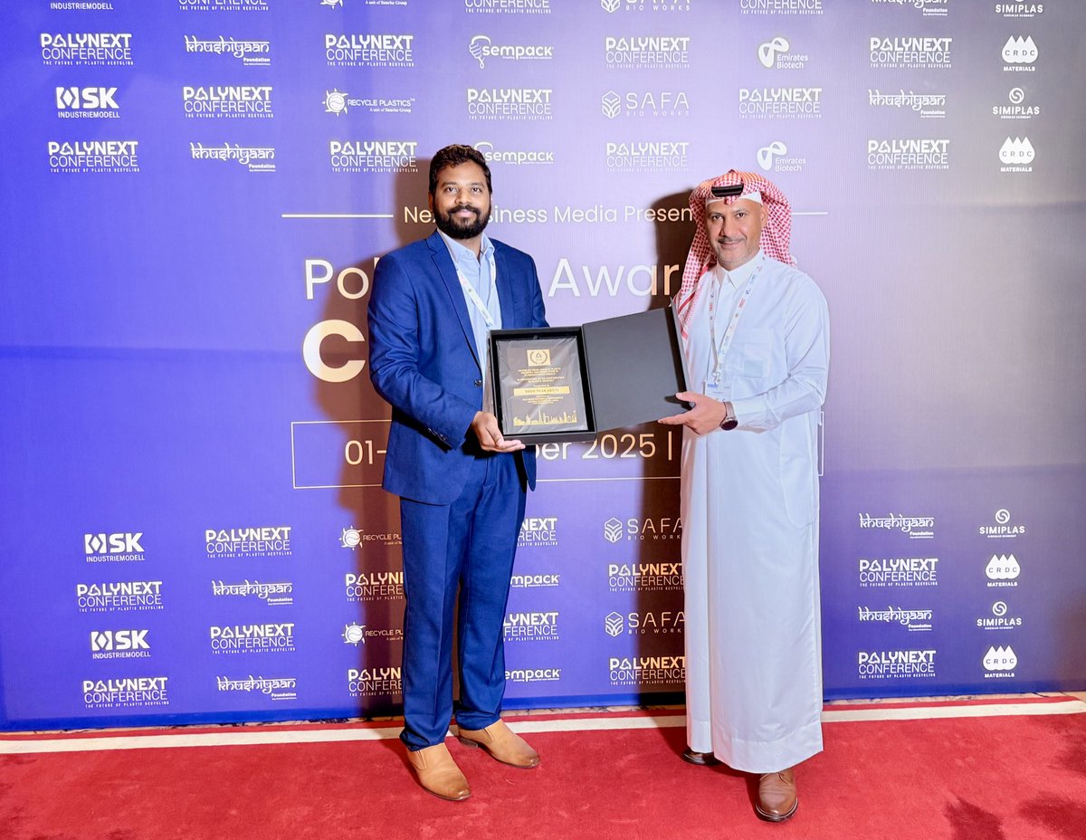 Teja_Stalwart's tweet photo. ✨ First they IGNORE you, then they LAUGH at you, then they FIGHT you, then you WIN ~M.Gandhi ✨
.
.
🏆 Honoured to receive the “Leader of Excellence in Plastic Industry and Innovation in Alternative Materials” award at the #PolyNext 2025 - Dubai 🇦🇪
.
.
🍀 #SreeTejaDeeti - Founder @vistarleaf, aims to create sustainable future through eco-sustainable dining tableware (leaf plates, leaf bowls and leaf boxes) 🍽️ that replaces single-use plastic disposal products and empowers rural & tribal communities and protects environment🪴
.
.
Special thanks to ❤️ DAD - MOM ❤️
🫶🏼 Sreenivas Deeti (Govt. Teacher, Khammam 🇮🇳)
🫶🏼 Dr G Jaina Bai (Govt. Teacher, Khammam 🇮🇳 )
.
.
🎓Master of Environmental Engineering and Pollution Control (2021) @griffithuniversity #Australia 📖
.
.
.
🔸 Event: PolyNext Conference & Awards 2025
🔸 Date: 1st - 2nd October 2025
.
.
.
.
.
#SreeTejaDeeti #entrepreneur #founder #leader #engineer #changemakers #sustainable #ruraldevelopment #circulareconomy #manufacturing #plates #bowls #leaf #plastic #environment #indianstartup #PolyNext @poly.nextconf #polynextconf2025 #PolyNextAwards #burjkhalifa #dubai #makeinindia #startup #khammam #telangana #India
.
.
📍 Dubai, United Arab Emirates 🇦🇪
