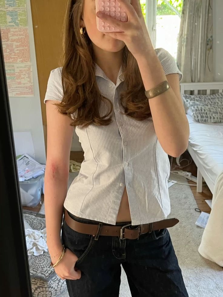 jadejudedown's tweet photo. ⋆˚ 𝜗𝜚˚⋆ basic outfit you should have

— a thread
──── ୨୧ ──── https://t.co/d8XHTpiqU7