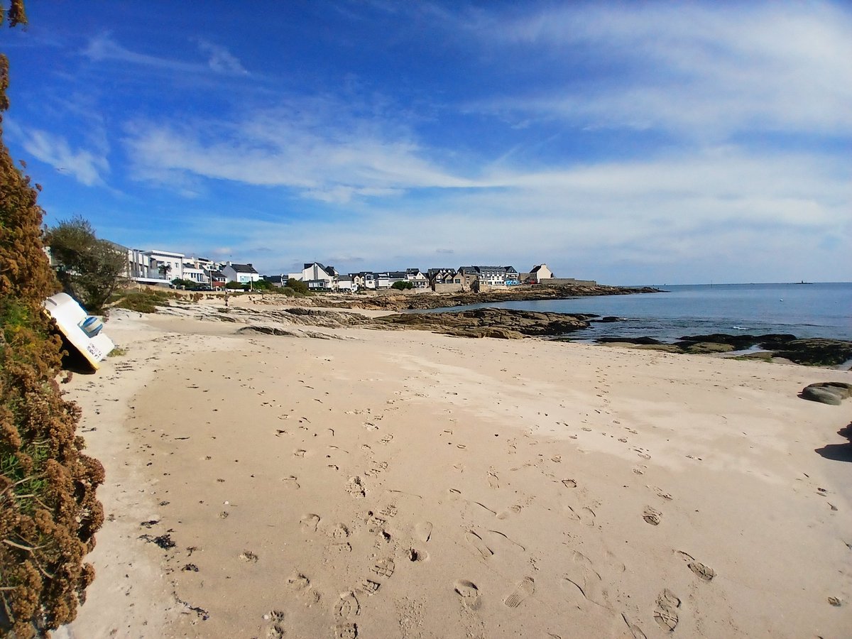 Valérie (@valerie7456) on Twitter photo Températures estivales au port de Lomener ☀️🌊😊
#Bretagne Températures estivales au port de Lomener ☀️🌊😊
#Bretagne