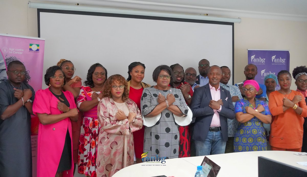 [SENSIBILISATION OCTOBRE ROSE]🚺💟

Retour en images sur la séance de sensibilisation et d’information sur les cancers féminins. Un grand merci au Dr. Ismaël Hervé KOUMAKPAYI qui nous a entretenu sur deux grands axes, à savoir : le cancer du col de l’utérus et le cancer du sein.