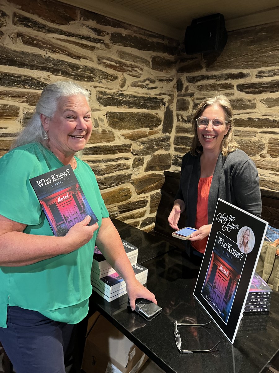 To celebrate the release of #WHOKNEW, I am releasing a FREE kindle version for the next few days! Help me celebrate! (and write a review!) a.co/d/1IlNvn2