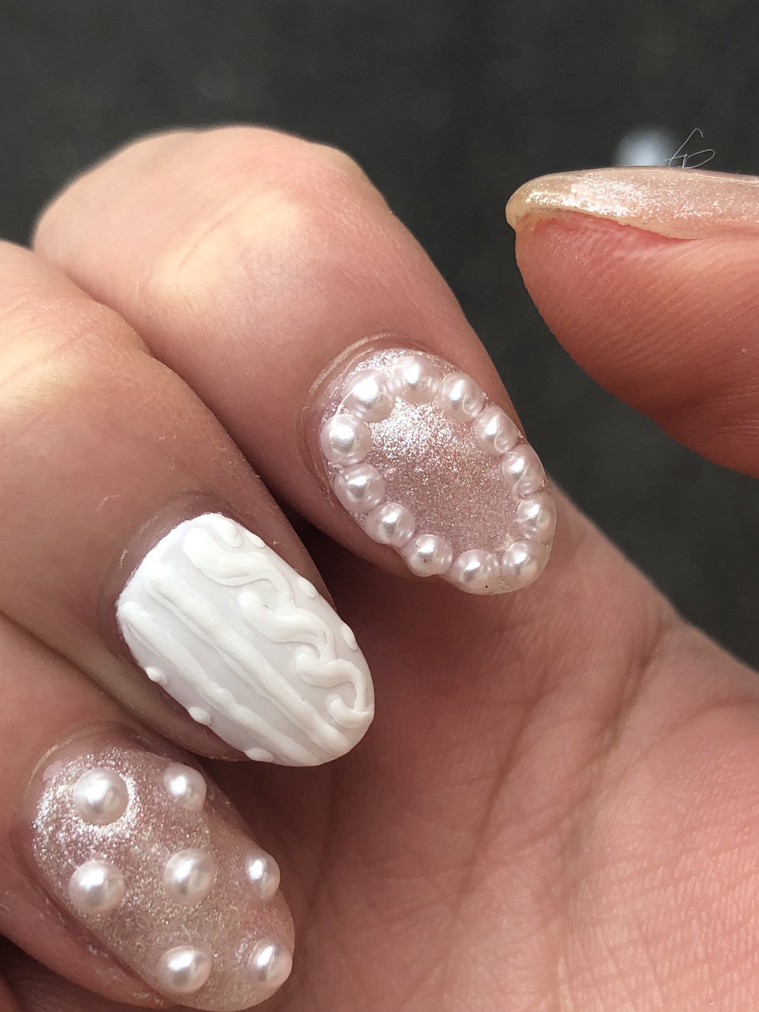 ホワイトタイガー (@_505178094137) / X