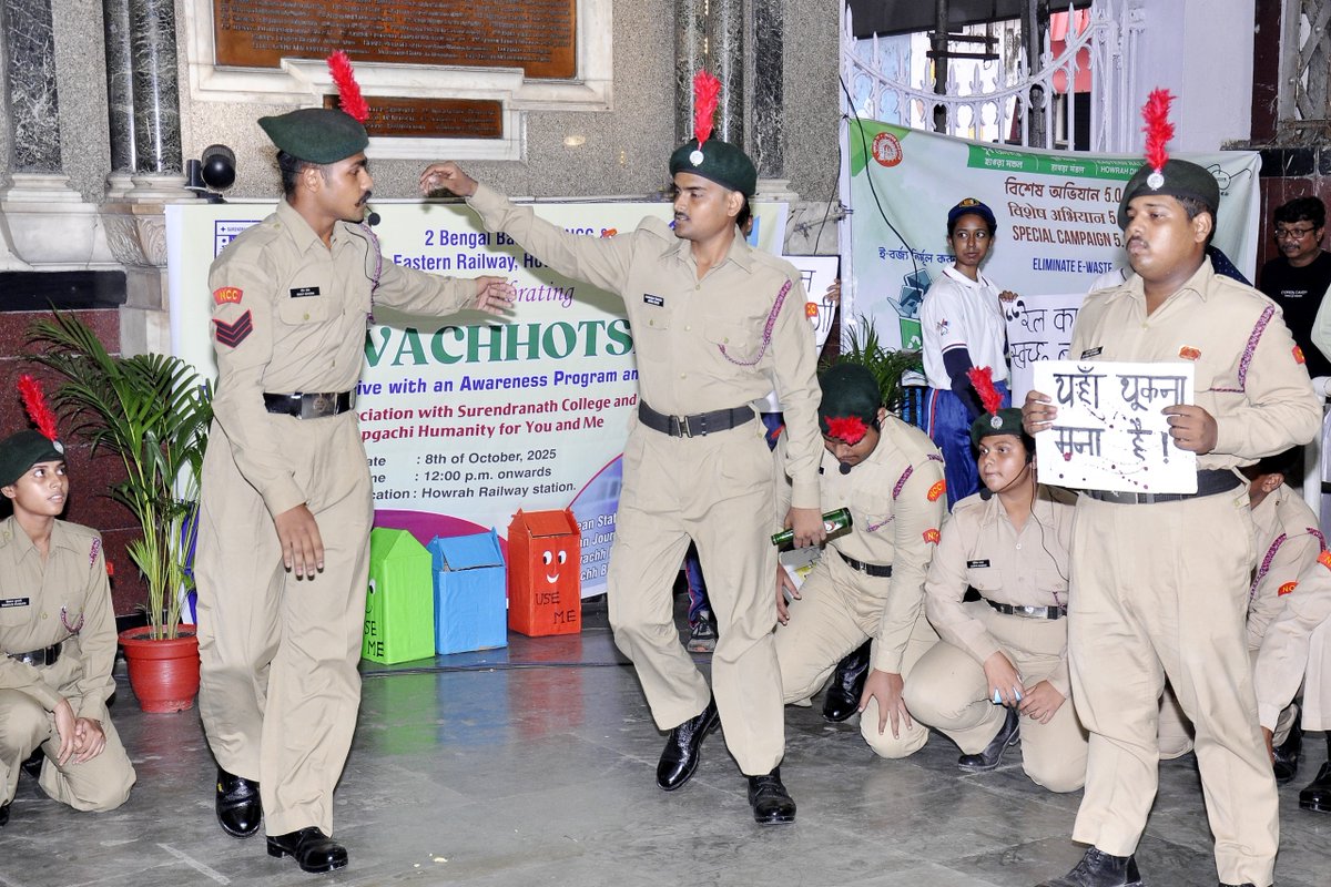 drmhowrah's tweet photo. As part of #SpecialCampaign5.0, NCC 2nd Battalion cadets collaborated with Howrah Division, Eastern Railway, performing impactful Nukkad Nataks and leading an Anti-Littering Pledge with travellers at Howrah Station. 🇮🇳

Shri Vishal Kapoor, Divisional Railway Manager, Howrah, appreciated the commendable performances of the NCC cadets during the #SpecialCampaign5_0 event held at Howrah Station. He also expressed heartfelt gratitude to Brigadier Jogesh Kulkarni, Group Commander, Kolkata NCC, for his enthusiastic participation and continued support, highlighting the spirit of collaboration towards nation-building and community awareness.

#SpecialCampaign5.0 #IRSpecialCampaign5 #SCDPM5.0 #SwachhBharat #AmritKaal #IndianRailways #NCC #CleanIndia #EasternRailway #shreevatsgoswami #IndianCricket #MinistryofDefence #MoD
