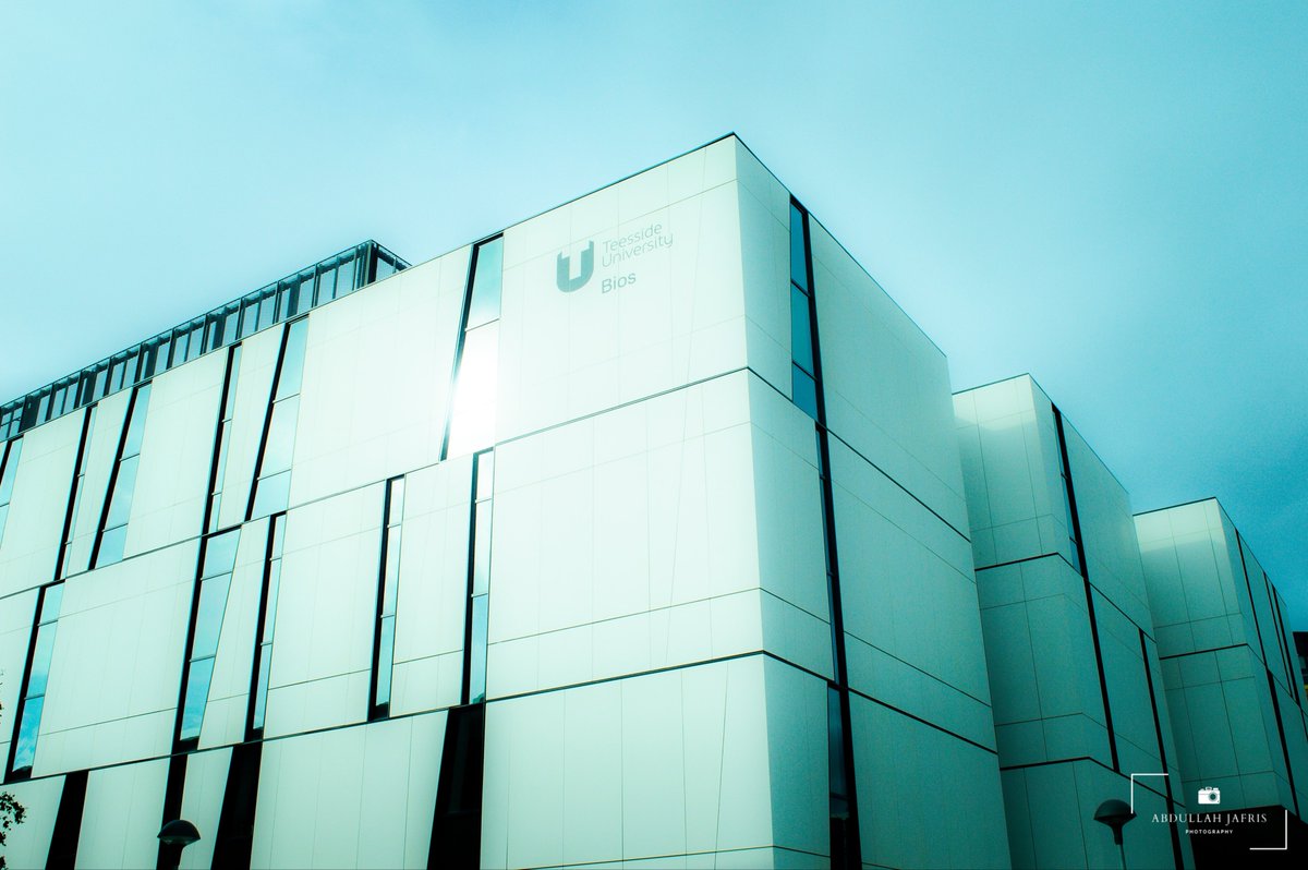 abdullahj's tweet photo. Cutting Edge 📐

📍Teesside University, Middlesbrough, UK 🇬🇧

#nikon #dslr #street #architecture #architecturephotography #urban #urbanstreetphotography #cityscape #building #design #concrete #modernarchitecture #modern #comtemporary #cuttingedge #middlesbrough #city #abstract https://t.co/AHZbONyRKp