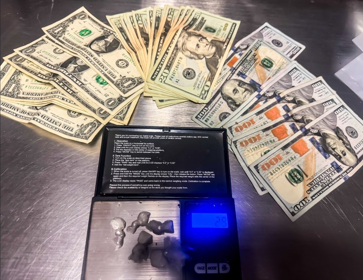 On August 24 our PRT 4165 team conducted a Gang Suppression mission in the 008 District and recovered the pictured narcotics and ballistic vest of a driver, a convicted felon for human trafficking.