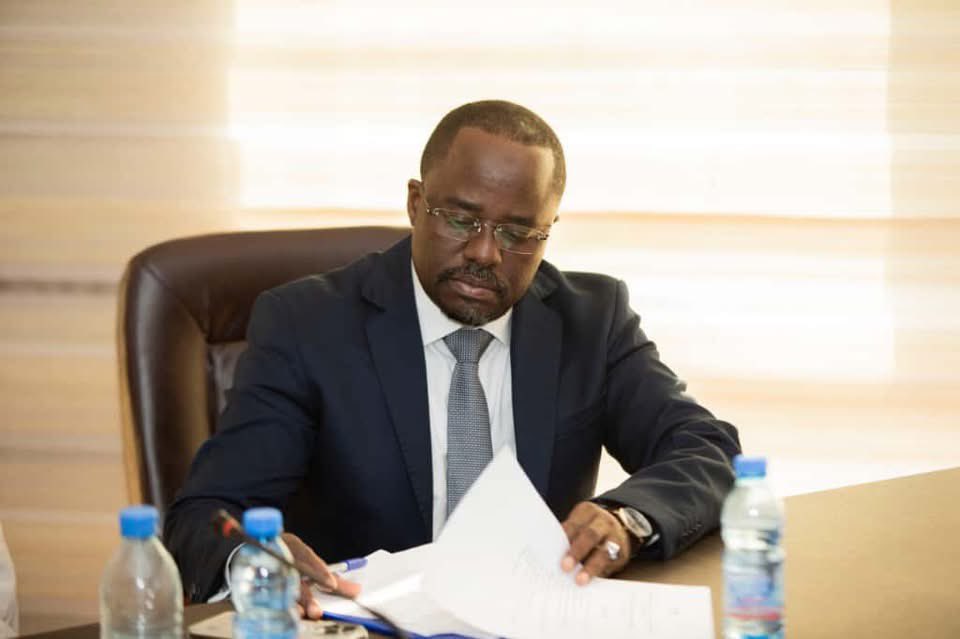 𝐂𝐍𝐑𝐌: 𝐋𝐚 𝐫𝐞́𝐢𝐧𝐭𝐞́𝐠𝐫𝐚𝐭𝐢𝐨𝐧 𝐝𝐞𝐬 𝐦𝐢𝐠𝐫𝐚𝐧𝐭𝐬 : 𝐮𝐧𝐞 𝐩𝐫𝐢𝐨𝐫𝐢𝐭𝐞́ 𝐩𝐨𝐮𝐫 𝐥𝐞 𝐌𝐚𝐥𝐢!

J’ai présidé ce mardi 7 octobre 2025 la première session du Cadre National pour la Réintégration des Migrants (CNRM) et à la présentation de son Plan d’action