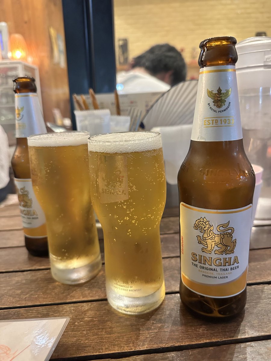 ただのお散歩のはずが…
犬と飲める環境が多いせいにw
今日の夕陽綺麗だった