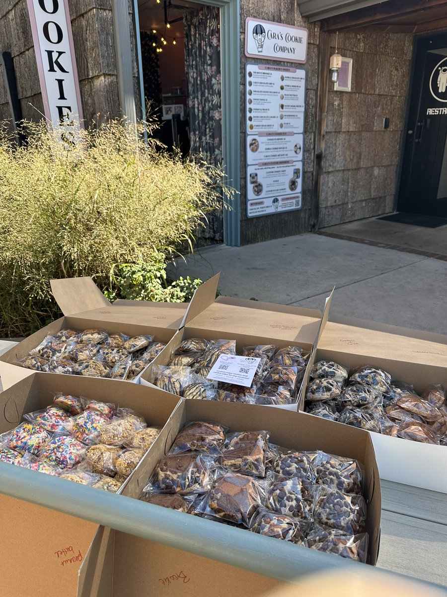 Cara’s Cookie Company tweet media